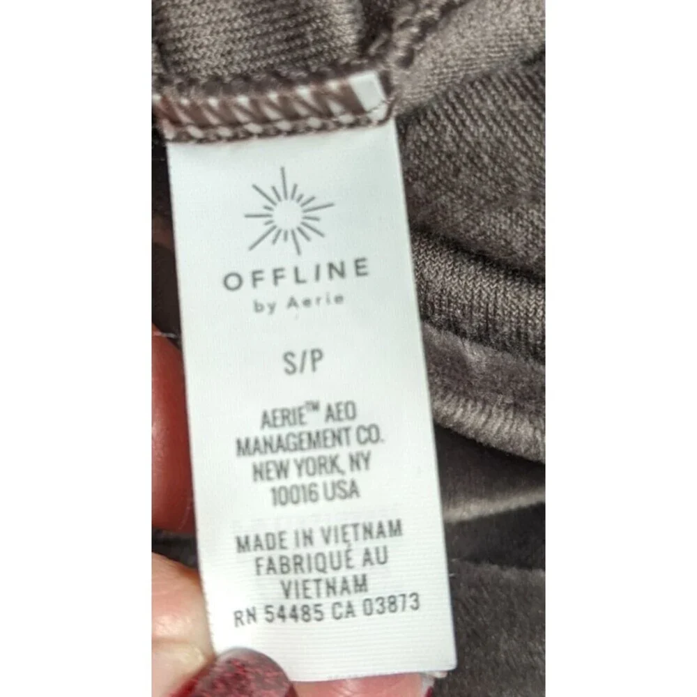 Offline By Aerie Women's Brown Super Soft Hooded Boxy Velour Cropped Pullover SM - Picture 10 of 10